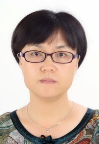 侯宏娟.jpg